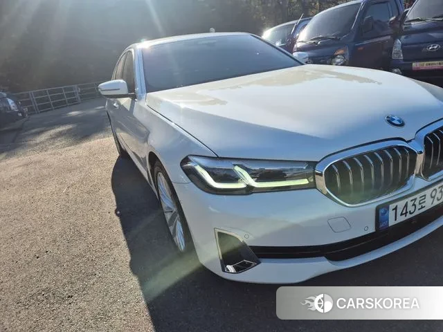 BMW 5 Series (G30) id 3443130 из Кореи 11