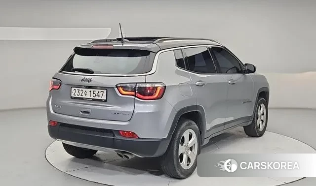 Jeep Compass 2nd Generation 2018 Серый из Кореи, фото 4
