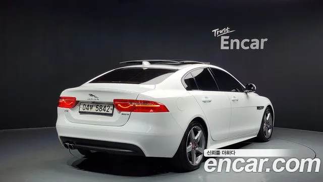 Jaguar XE id 2761721 из Кореи 12