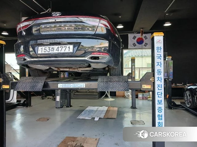 Hyundai The New Grandeur IG Hybrid 2021 Черный из Кореи, фото 2