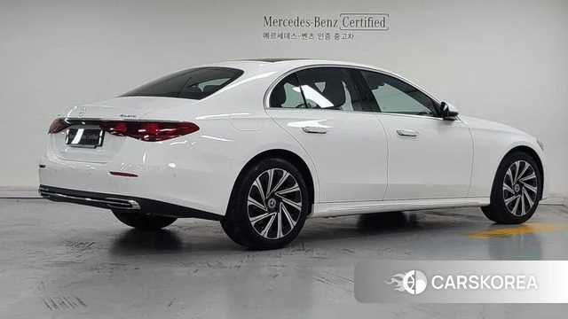 Mercedes-Benz E-Class W214 id 4847245 из Кореи 10