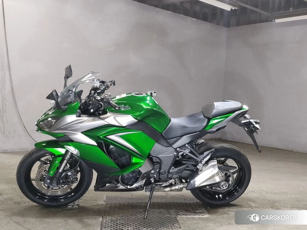 Проданный Kawasaki NINJA 1000 2019 из Японии, фото 2