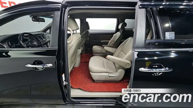 Kia The New Carnival id 2690095 из Кореи 12