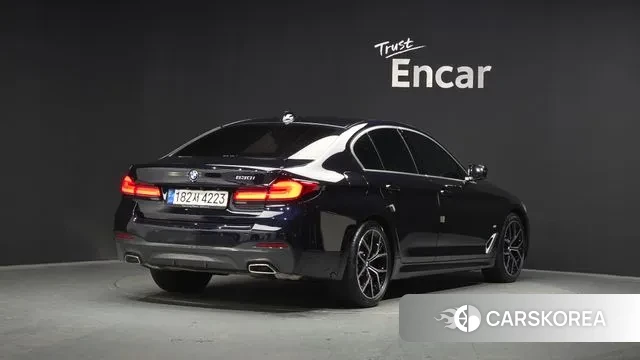 BMW 5 Series (G30) id 3659702 из Кореи 12