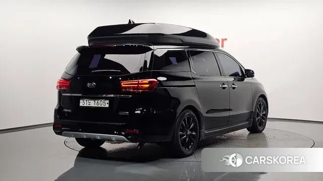 Kia The New Carnival id 3356945 из Кореи 12