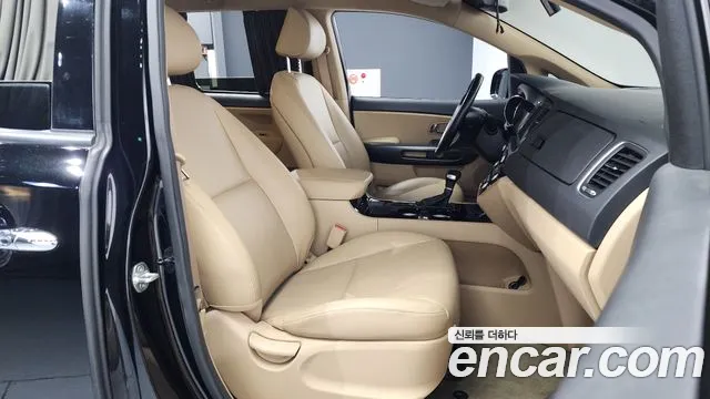 Kia The New Carnival id 2763299 из Кореи 12