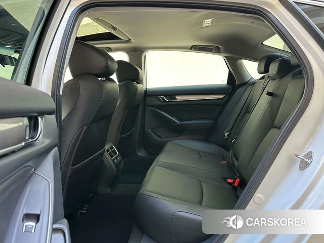 Honda Accord id 4399694 из Китая 7