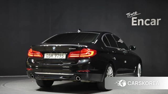 BMW 5 Series (G30) id 4416856 из Кореи 12