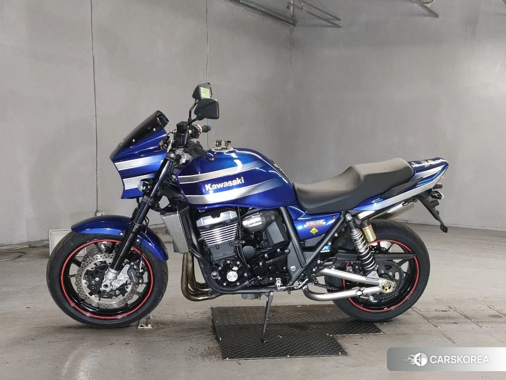 Проданный Kawasaki ZRX 1200 2013 из Японии, фото 2