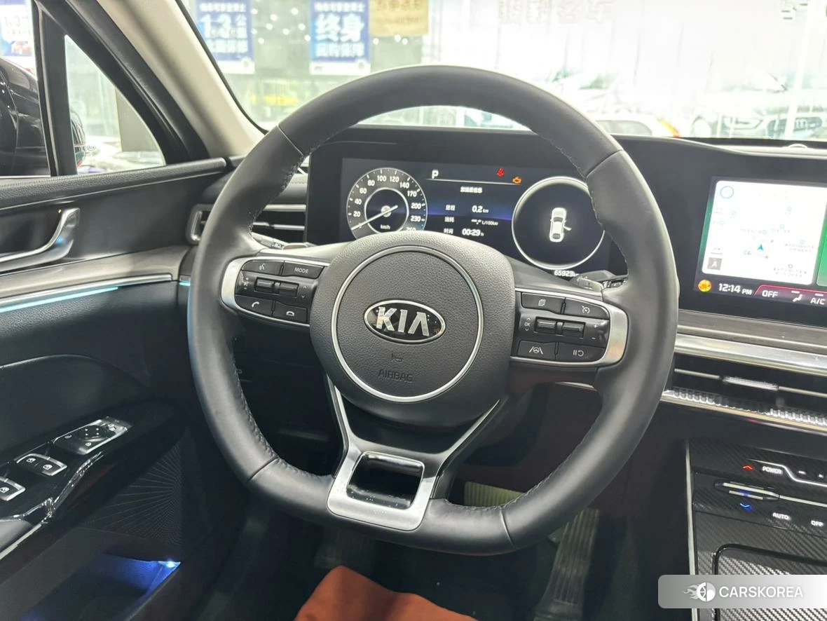 Kia K5 id 4406120 из Китая 10
