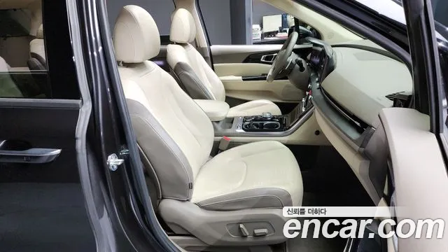 Kia Carnival 4th generation id 2700617 из Кореи 12