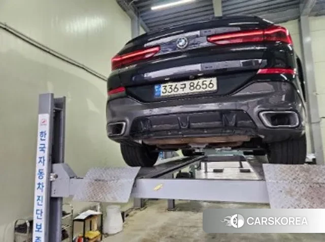 BMW X6 (G06) 2020 Черный из Кореи, фото 2