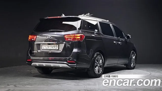 Kia The New Carnival id 2711562 из Кореи 12