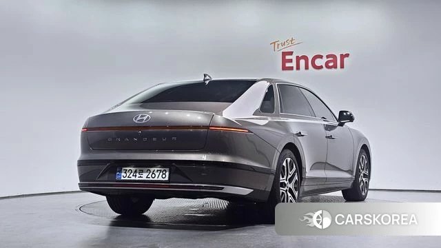 Hyundai Grandeur Hybrid (GN7) id 4691787 из Кореи 12