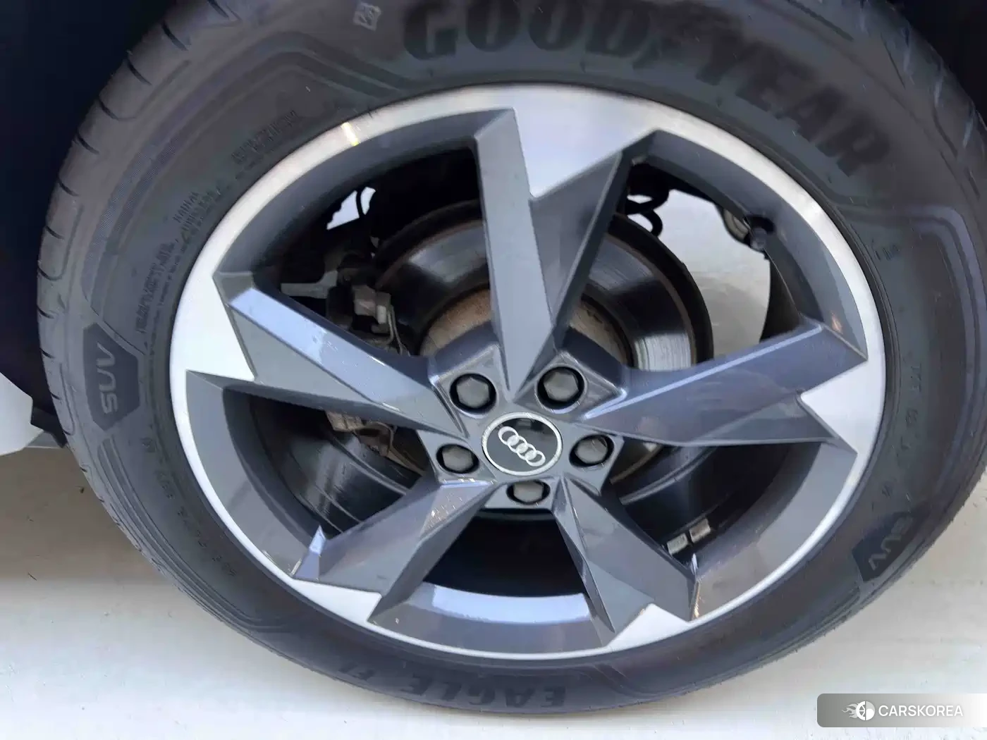 Audi Q3 id 4681106 из Китая 12