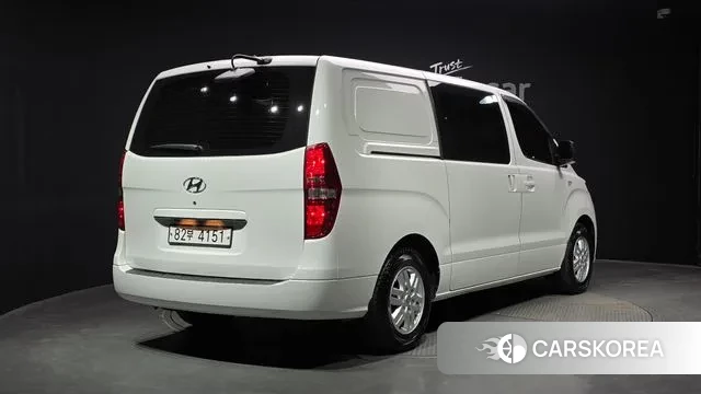 Hyundai The New Grand Starex id 3396491 из Кореи 12