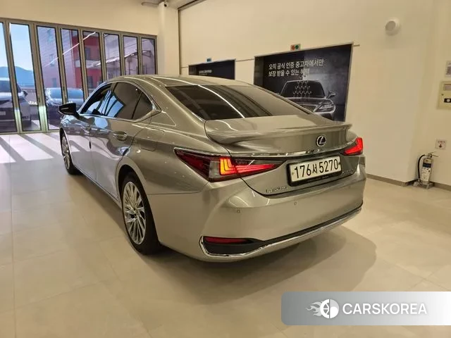 Lexus ES300h 7th generation id 3522535 из Кореи 9