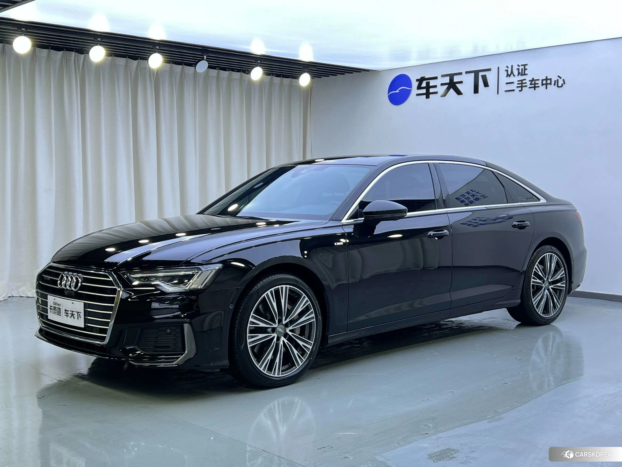 Audi A6L id 4461463 из Китая 12