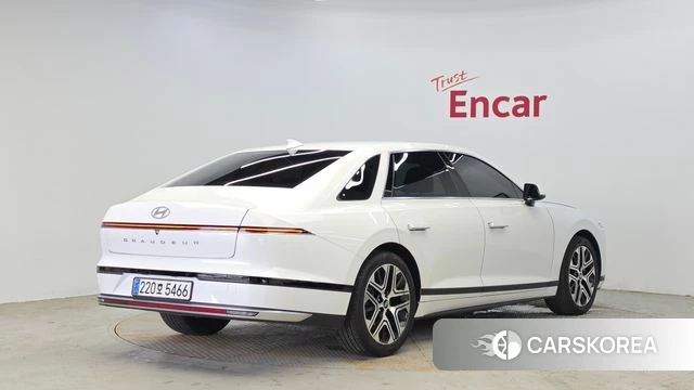Hyundai Grandeur (GN7) id 4408655 из Кореи 12