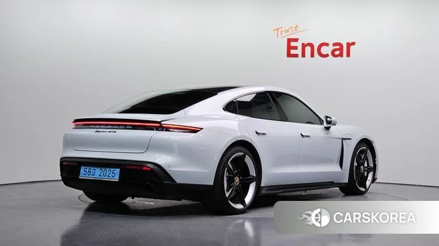 Porsche Taycan id 4394799 из Кореи 12