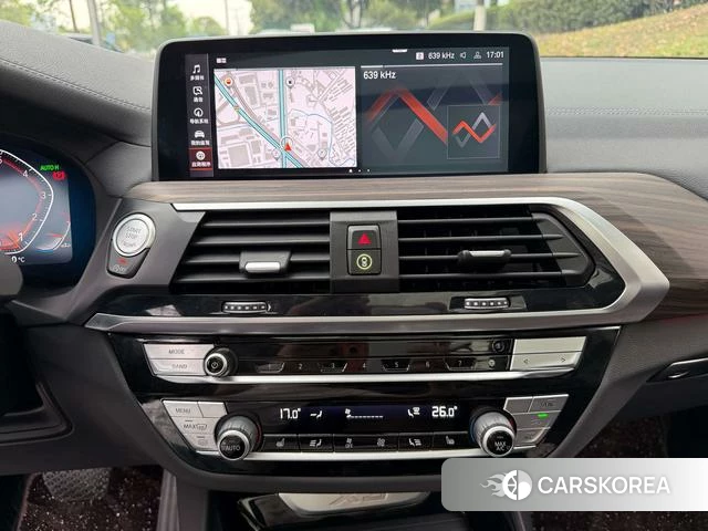 BMW X3 2021 Белый из Китая, фото 5