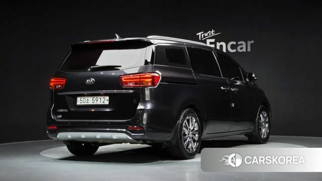 Kia The New Carnival id 4642860 из Кореи 12