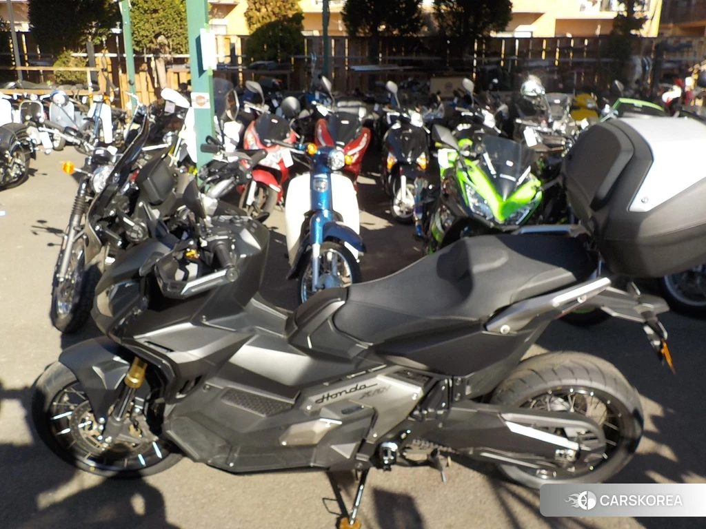 Проданный Honda X-ADV 750 2022 из Японии, фото 2