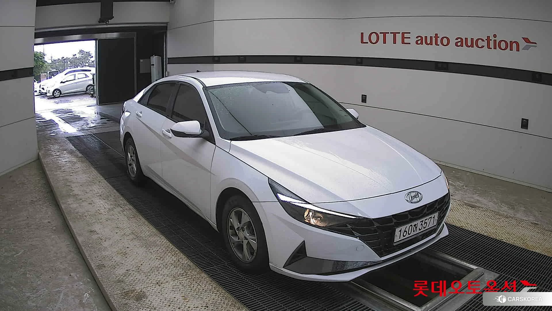 Hyundai Avante id 4352359 из Кореи 12