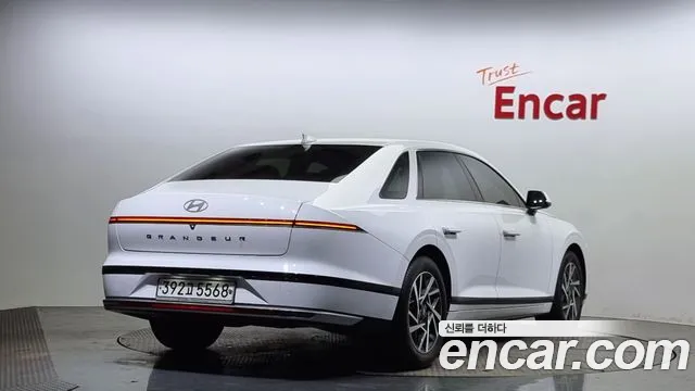 Hyundai Grandeur (GN7) id 2211123 из Кореи 12