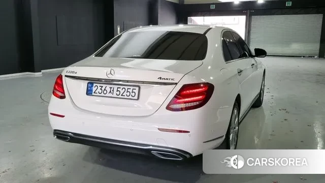 Mercedes-Benz E-Class W213 id 3413042 из Кореи 9