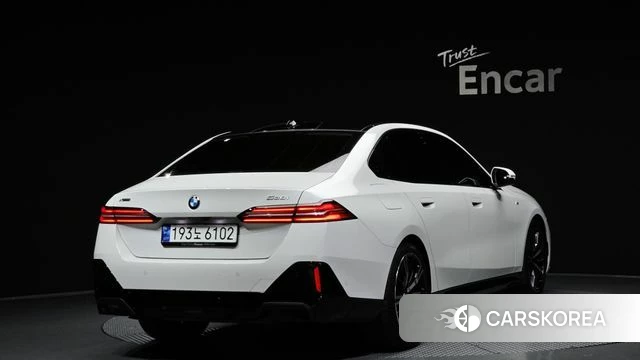 BMW 5 Series (G60) id 4432858 из Кореи 12