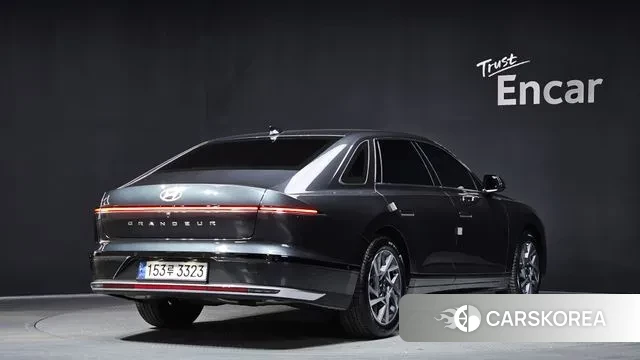 Hyundai Grandeur (GN7) id 3620117 из Кореи 12