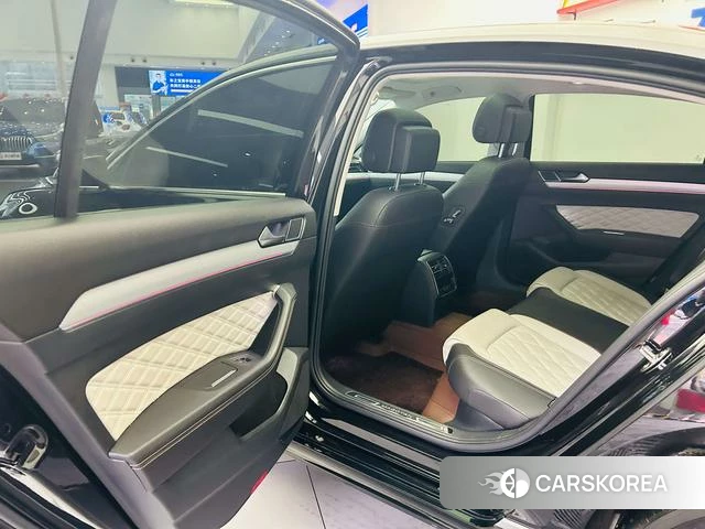 Volkswagen Magotan id 4300759 из Китая 12