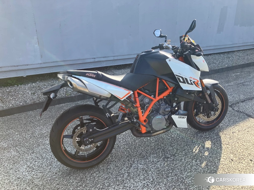 Проданный KTM 990 SUPER DUKE 2012 из Японии, фото 2