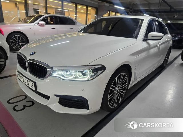 BMW 5 Series (G30) 2020 Белый из Кореи, фото 3