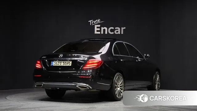 Mercedes-Benz E-Class W213 id 3509796 из Кореи 12
