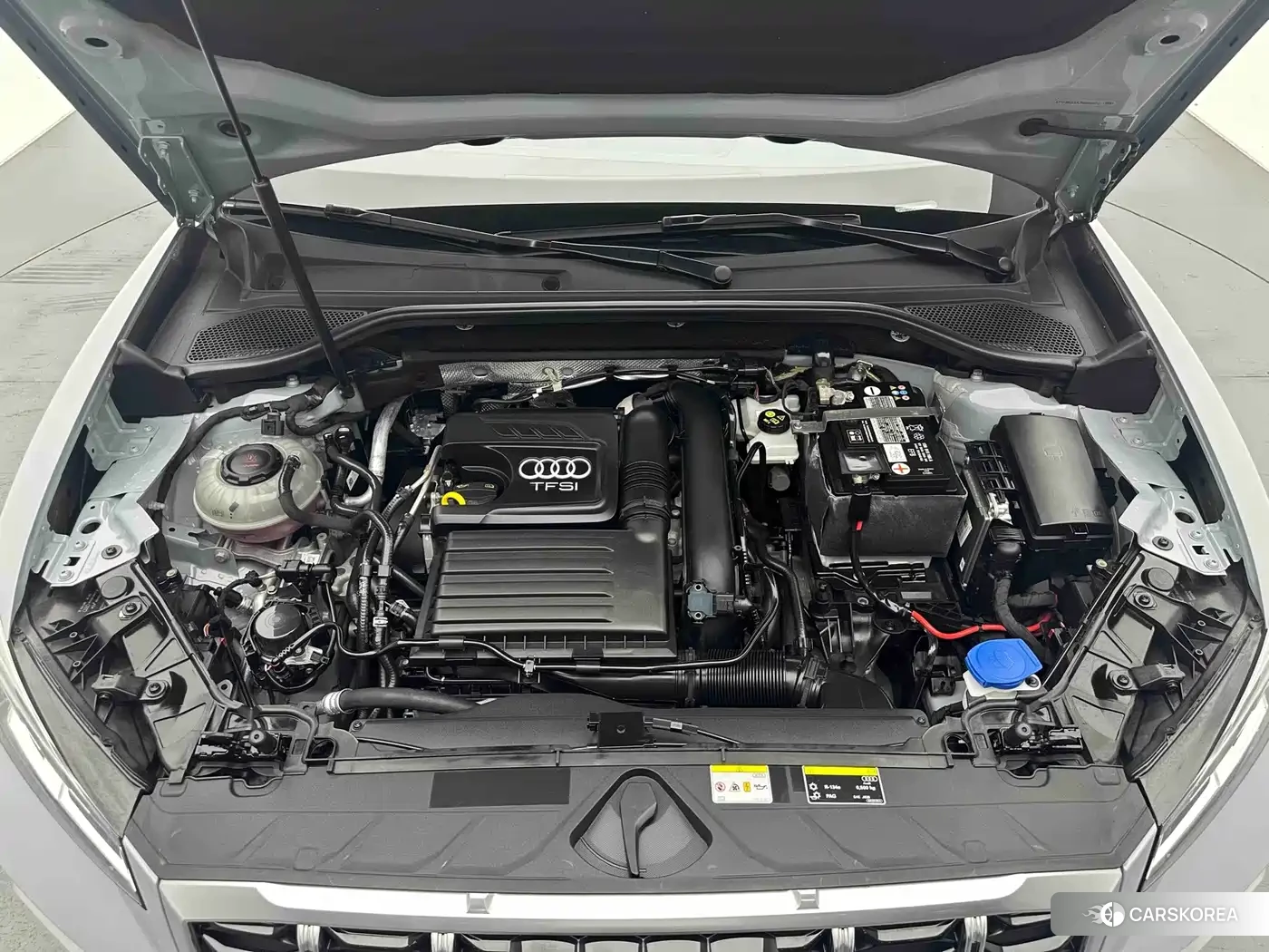 Audi Q2L id 4659823 из Китая 11