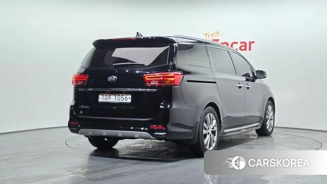 Kia The New Carnival id 3808352 из Кореи 12