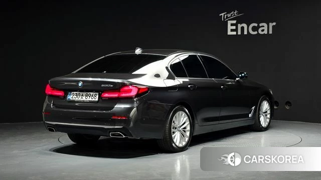 BMW 5 Series (G30) id 4344650 из Кореи 12