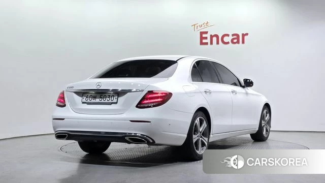 Mercedes-Benz E-Class W213 id 4304956 из Кореи 12