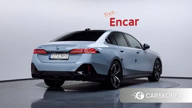 BMW 5 Series (G60) id 3462427 из Кореи 12