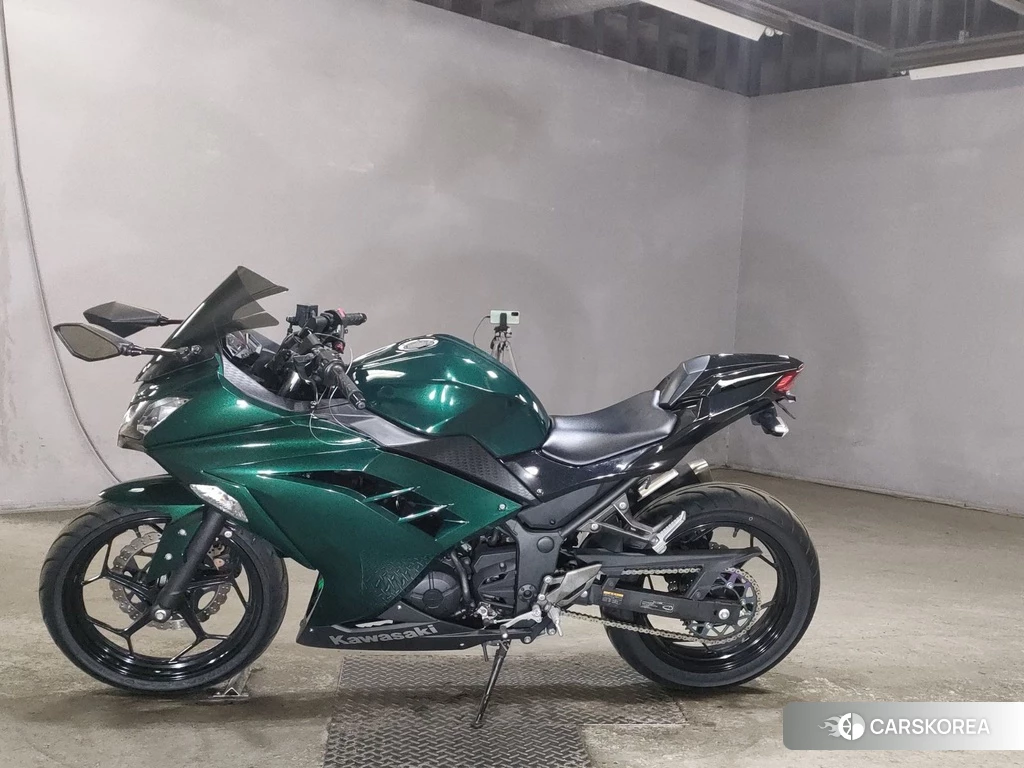 Проданный Kawasaki NINJA 250 2016 из Японии, фото 2