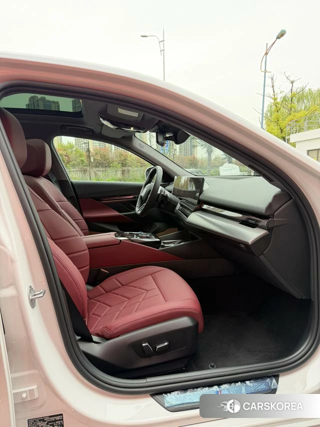 BMW 5 series id 3920684 из Китая 3