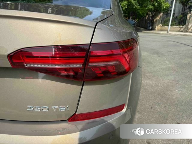 Volkswagen Passat id 4218194 из Китая 12