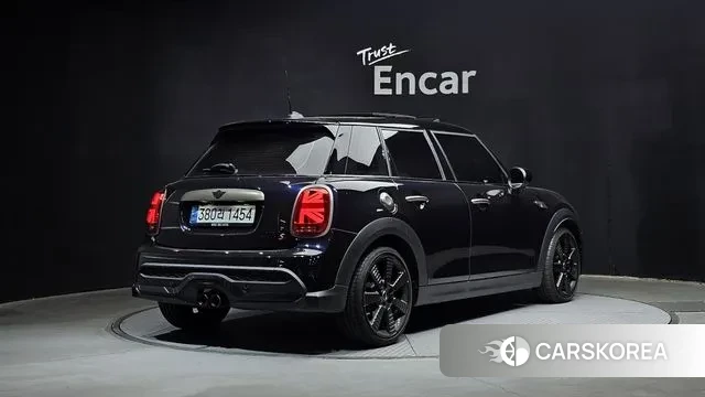 Mini Cooper S id 3316784 из Кореи 12