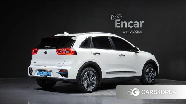 Kia Niro EV id 4435616 из Кореи 12