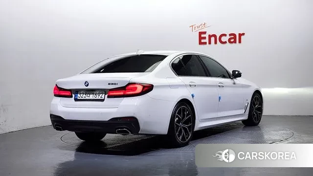 BMW 5 Series (G30) id 3468170 из Кореи 12