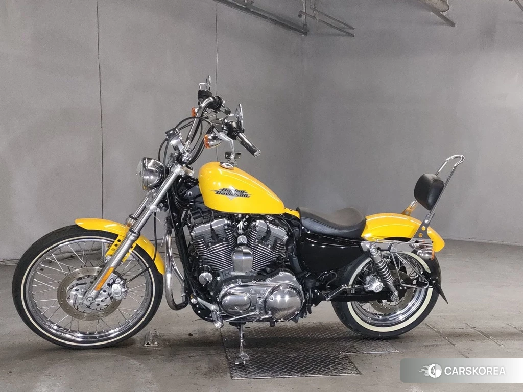 Проданный Harley-Davidson Sportster 72 XL1200V 2013 из Японии