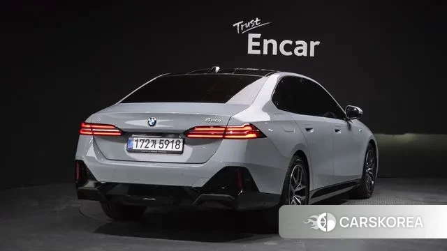 BMW 5 Series (G60) id 3580569 из Кореи 12