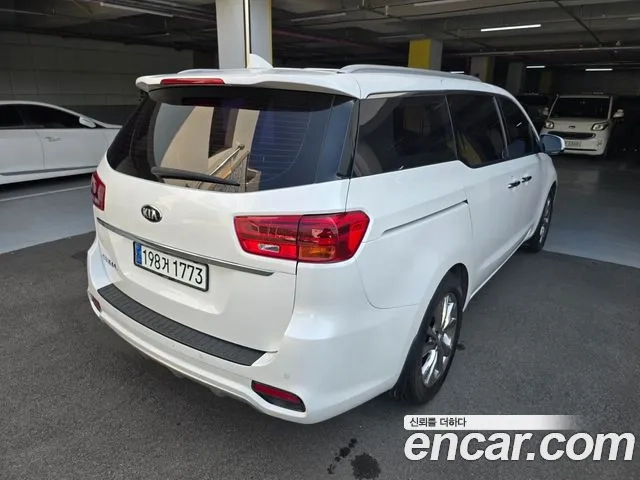 Kia The New Carnival id 2876774 из Кореи 12